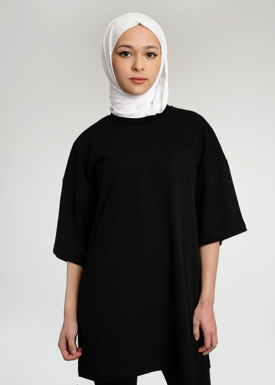 BLACK OVERSIZED T-SHIRT- never have to worry