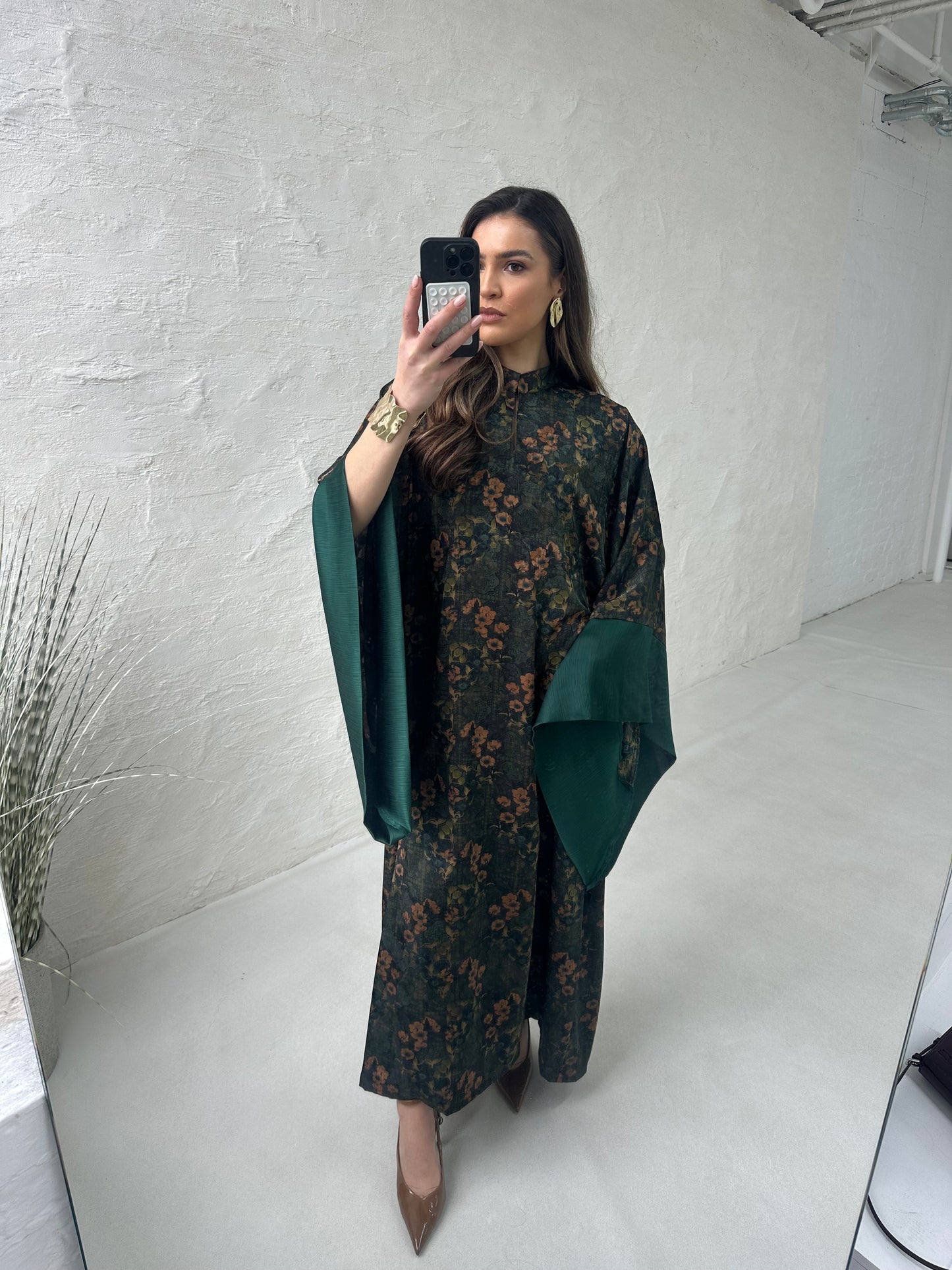 WARAQA -SPECIAL PRICE ITEM - (non- refundable)