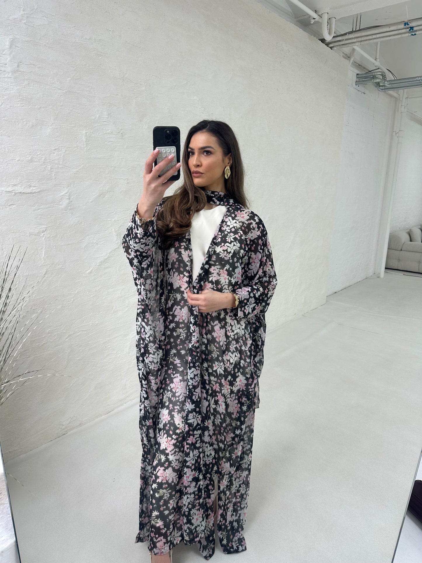 IZHAR - (SPECIAL PRICE ITEM- non refundable)