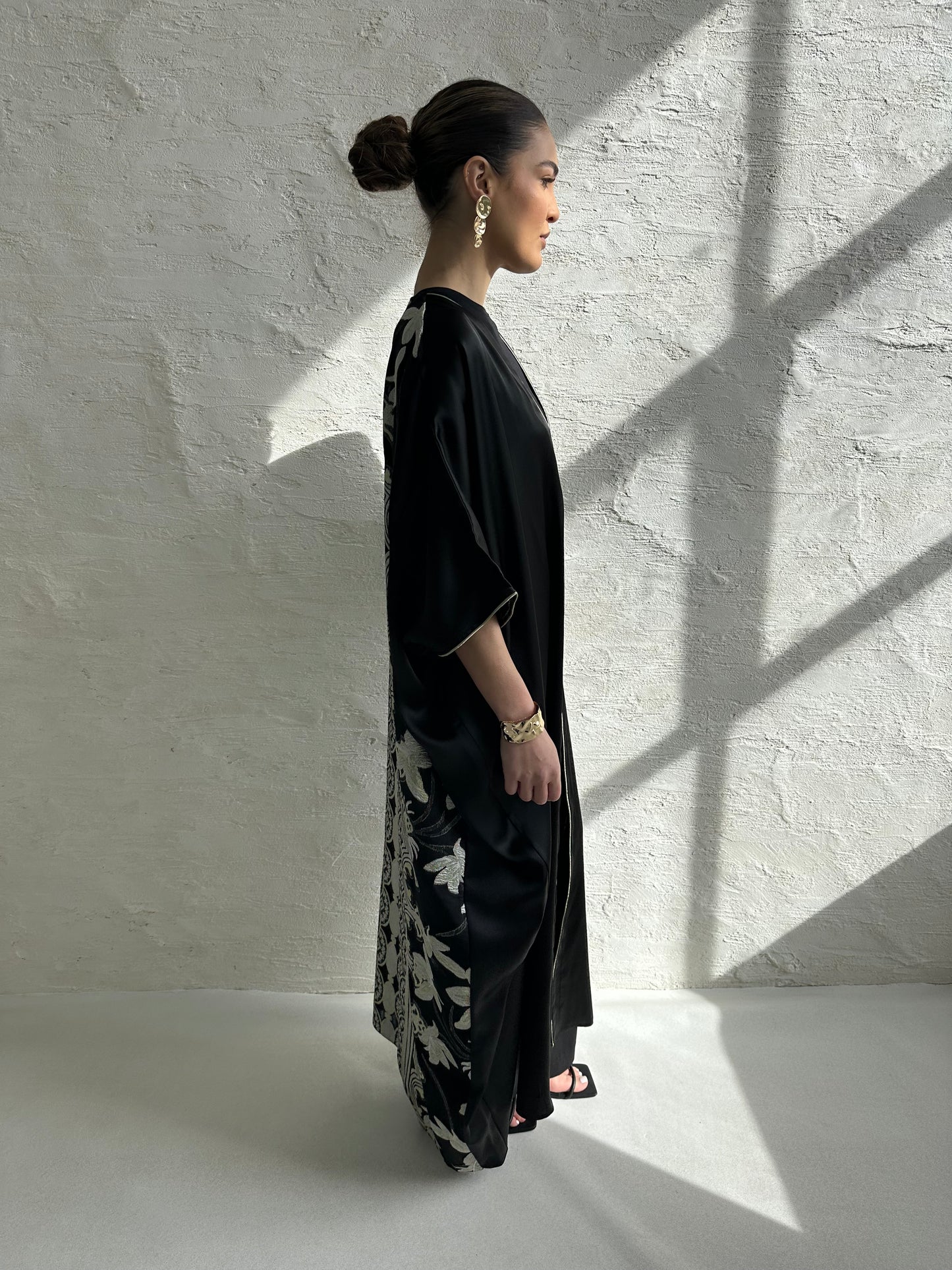 SAHLA (Premium Collection)