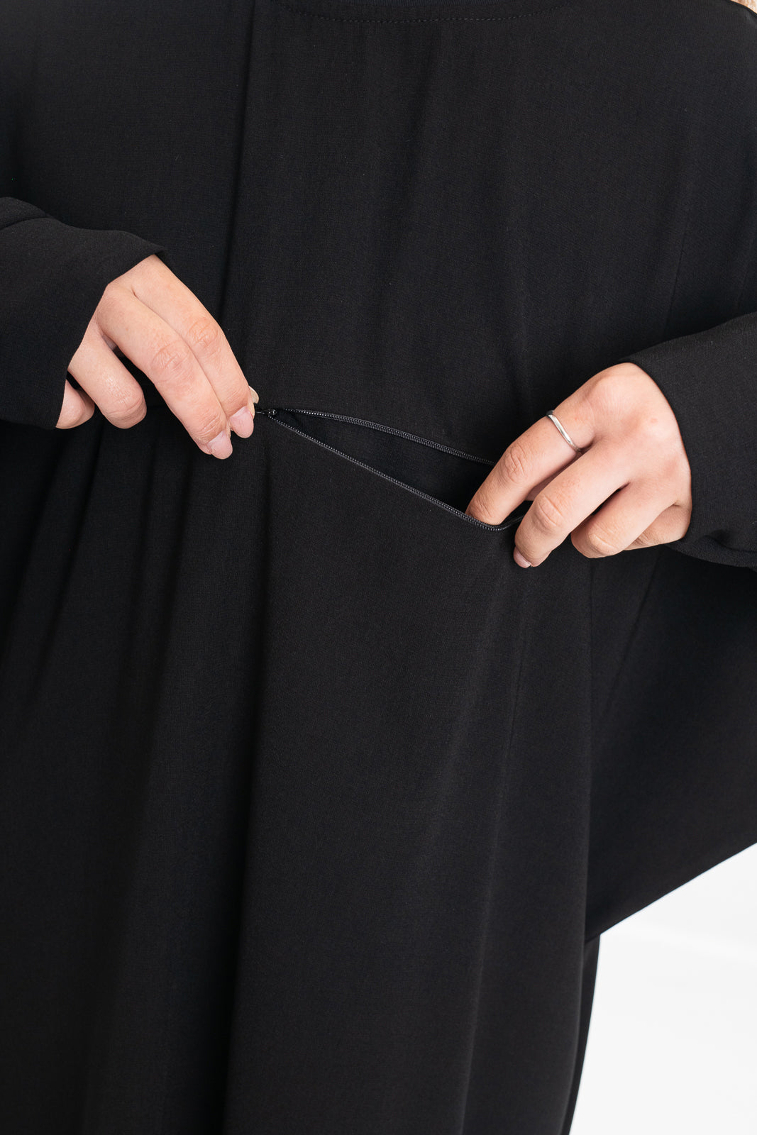 CHEST POCKET ABAYA