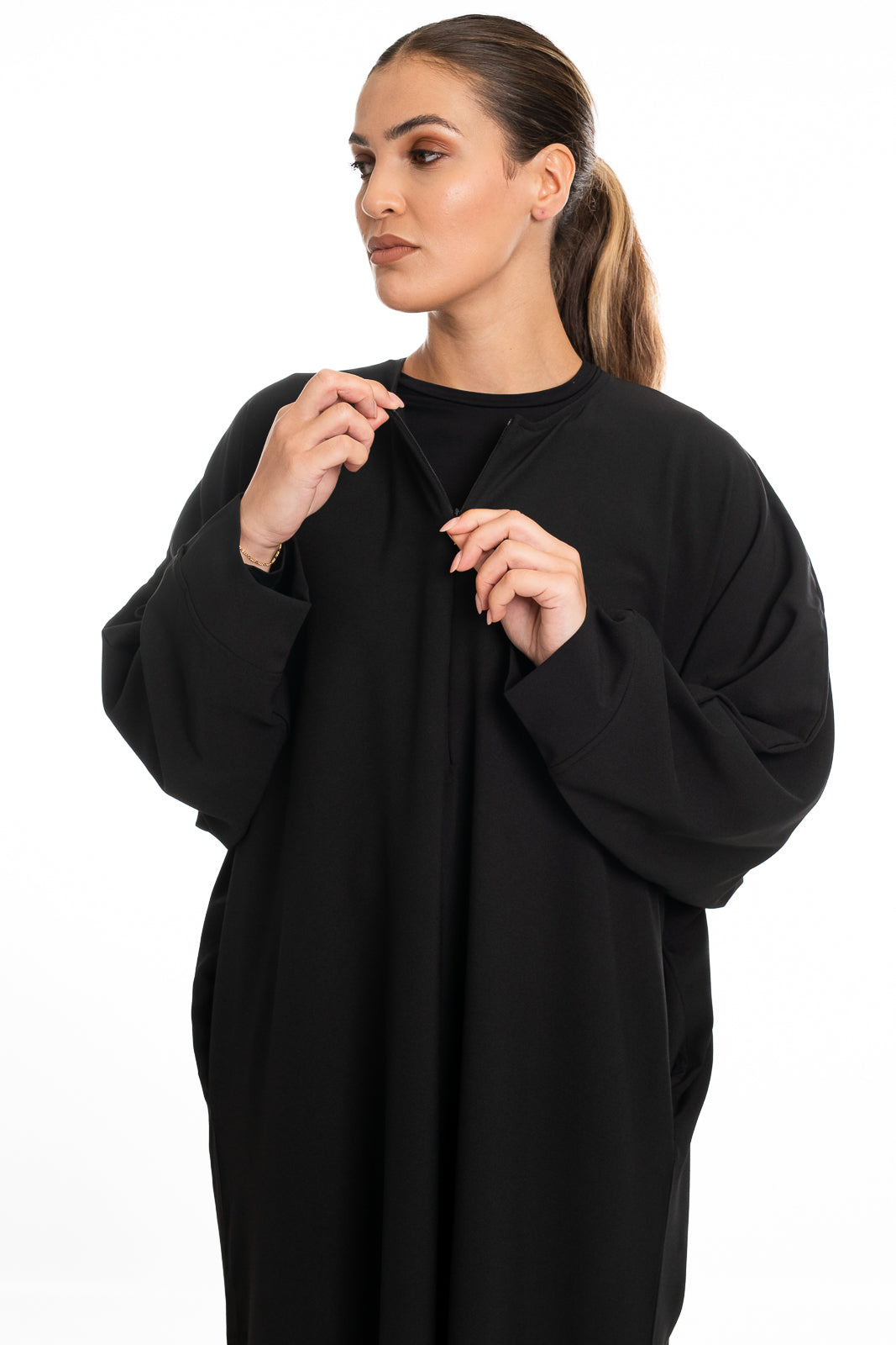 NURSING FRIENDLY ABAYA